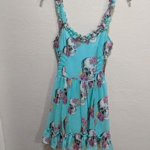 Royal Bones Hot Topic Dress Skulls and Flowers SzS